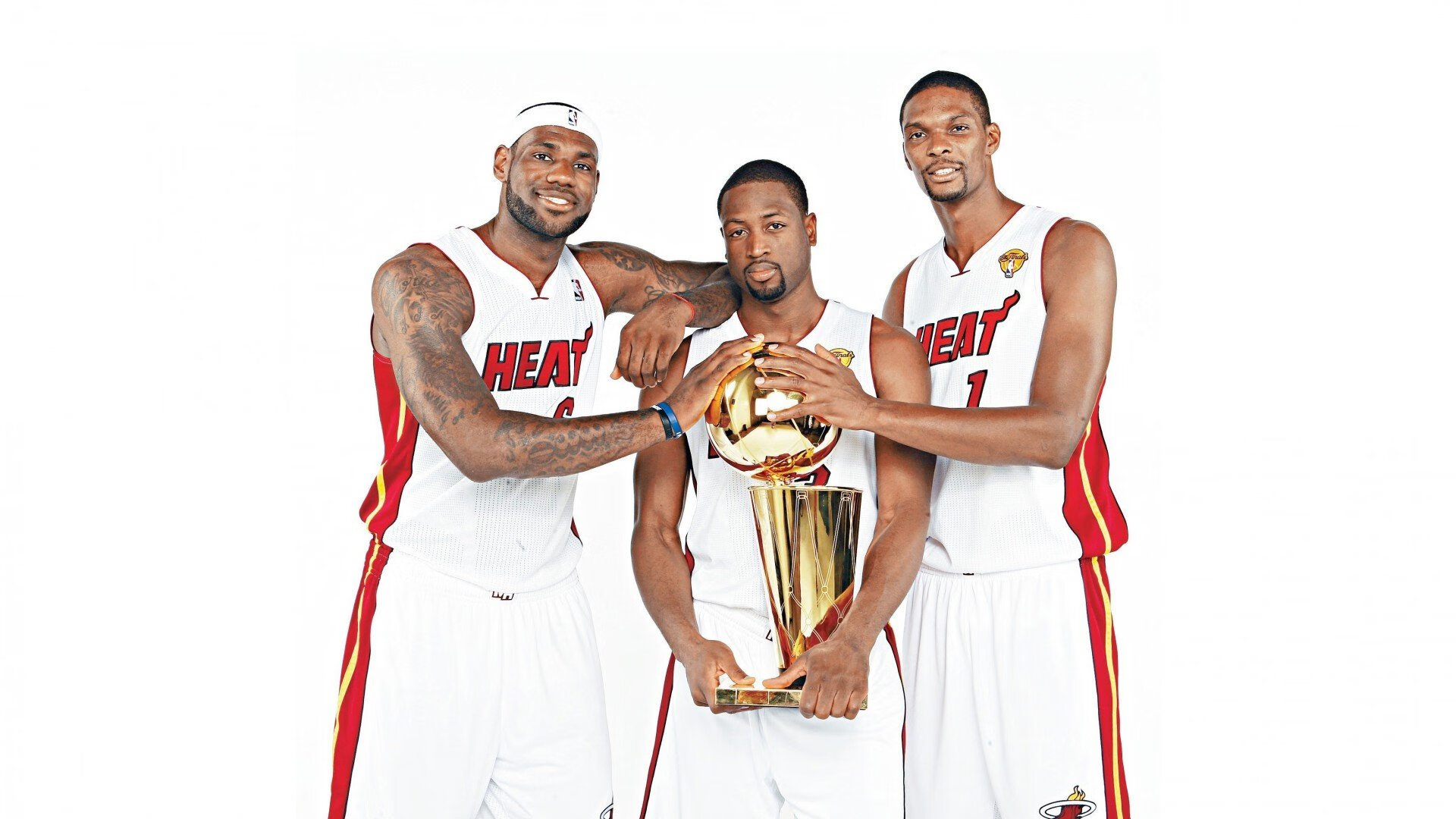 当德甲争冠之夜遇见NBA纪录收割机，杰伦格林用一场跨界刷屏了